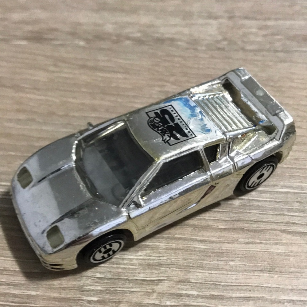 Vintage 1990 Hot Wheels Zender Fact 4 Metallic Silver 1:64 #228 Malaysia Toy Car